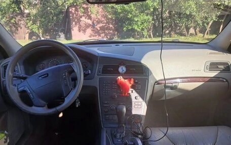 Volvo V70 III рестайлинг, 2001 год, 495 000 рублей, 2 фотография
