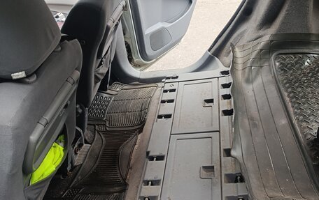 Nissan Almera Tino i, 2004 год, 320 000 рублей, 21 фотография
