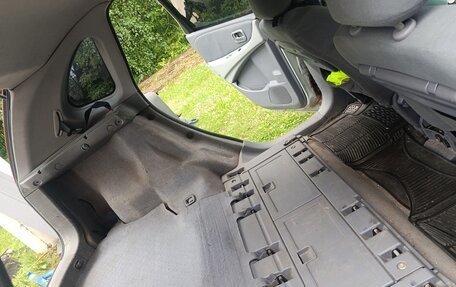 Nissan Almera Tino i, 2004 год, 320 000 рублей, 26 фотография
