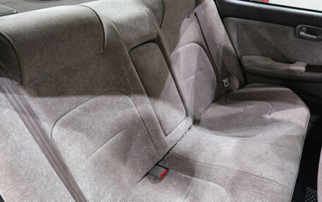 Nissan Laurel VIII, 2000 год, 489 000 рублей, 28 фотография