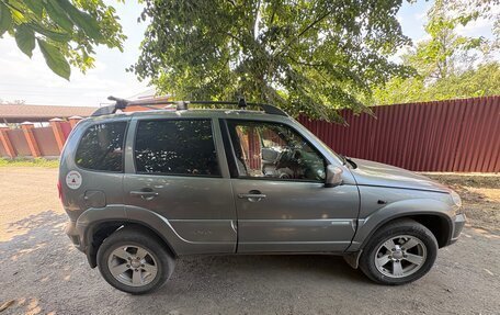 Chevrolet Niva I рестайлинг, 2014 год, 630 000 рублей, 3 фотография