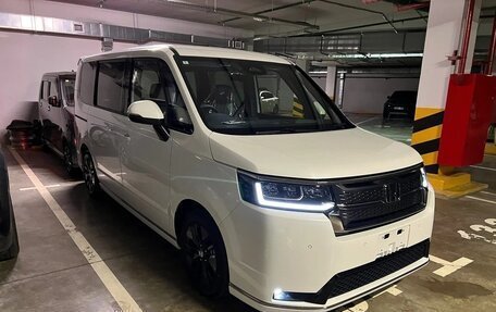 Honda Stepwgn, 2023 год, 2 700 000 рублей, 14 фотография