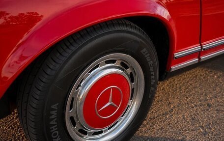 Mercedes-Benz SL-Класс, 1970 год, 15 500 000 рублей, 4 фотография