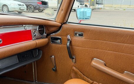 Mercedes-Benz SL-Класс, 1970 год, 15 500 000 рублей, 11 фотография