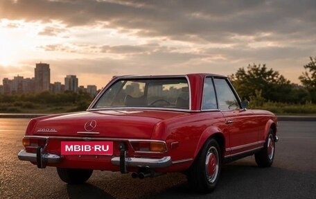 Mercedes-Benz SL-Класс, 1970 год, 15 500 000 рублей, 2 фотография