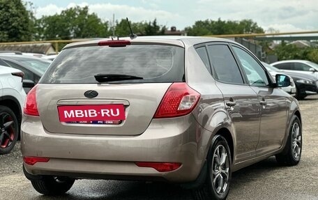 KIA cee'd I рестайлинг, 2011 год, 690 000 рублей, 6 фотография