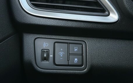 Hyundai Solaris II рестайлинг, 2017 год, 1 000 000 рублей, 20 фотография