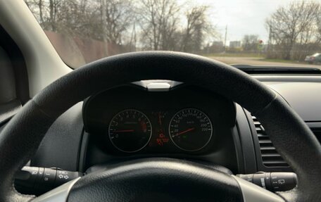 Nissan Note II рестайлинг, 2013 год, 965 000 рублей, 17 фотография