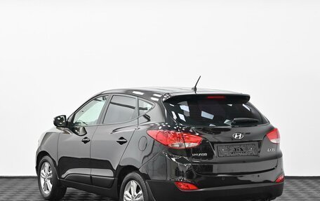 Hyundai ix35 I рестайлинг, 2013 год, 1 025 000 рублей, 2 фотография