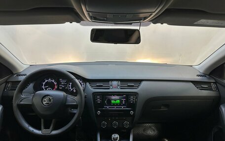 Skoda Octavia, 2018 год, 1 290 000 рублей, 5 фотография