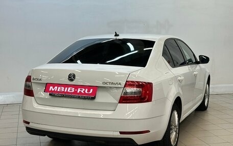 Skoda Octavia, 2018 год, 1 290 000 рублей, 4 фотография