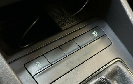 Skoda Octavia, 2018 год, 1 290 000 рублей, 8 фотография