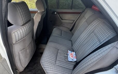 Mercedes-Benz W124, 1988 год, 240 000 рублей, 5 фотография