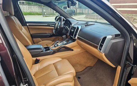 Porsche Cayenne III, 2013 год, 2 390 000 рублей, 6 фотография