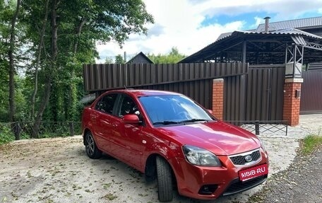 KIA Rio II, 2010 год, 645 000 рублей, 1 фотография