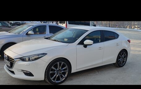 Mazda 3, 2018 год, 1 700 000 рублей, 4 фотография