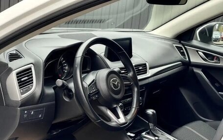 Mazda 3, 2018 год, 1 700 000 рублей, 5 фотография