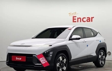 Hyundai Kona, 2024 год, 2 600 000 рублей, 4 фотография