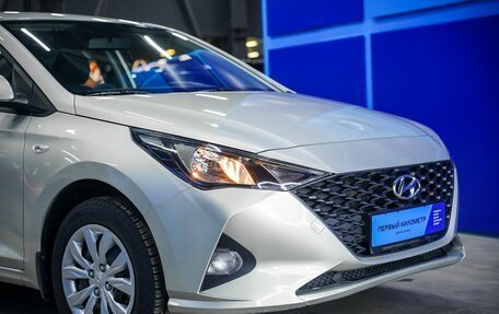 Hyundai Solaris II рестайлинг, 2020 год, 1 615 000 рублей, 25 фотография