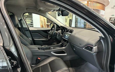 Jaguar F-Pace, 2019 год, 2 749 000 рублей, 15 фотография