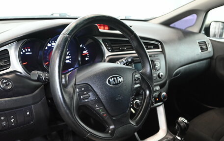 KIA cee'd III, 2015 год, 900 000 рублей, 12 фотография
