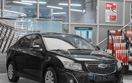 Chevrolet Cruze II, 2014 год, 805 000 рублей, 3 фотография
