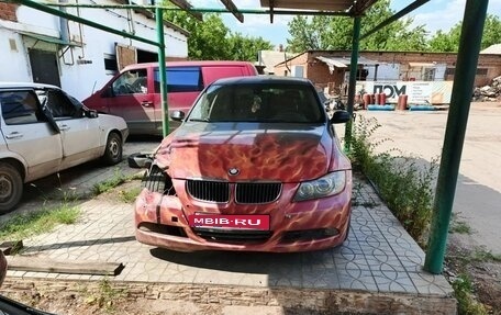 BMW 3 серия, 2006 год, 650 000 рублей, 2 фотография