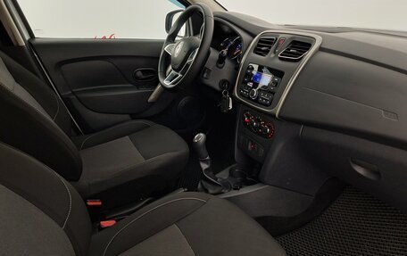 Renault Logan II, 2020 год, 1 199 000 рублей, 12 фотография