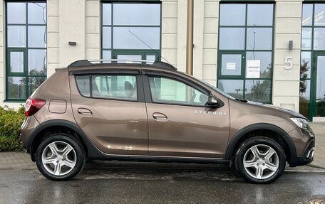 Renault Sandero II рестайлинг, 2019 год, 1 340 000 рублей, 3 фотография
