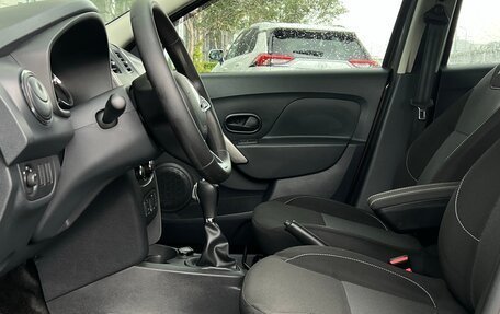 Renault Sandero II рестайлинг, 2019 год, 1 340 000 рублей, 23 фотография