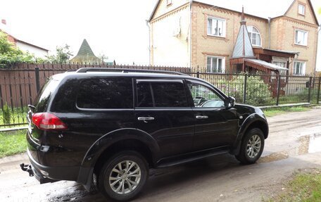 Mitsubishi Pajero Sport II рестайлинг, 2014 год, 1 620 000 рублей, 3 фотография