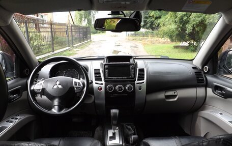 Mitsubishi Pajero Sport II рестайлинг, 2014 год, 1 620 000 рублей, 11 фотография