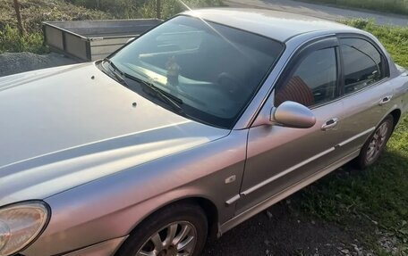 Hyundai Sonata IV рестайлинг, 2005 год, 260 000 рублей, 4 фотография