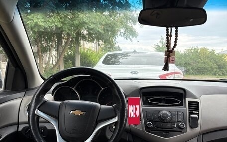 Chevrolet Cruze II, 2012 год, 750 000 рублей, 13 фотография