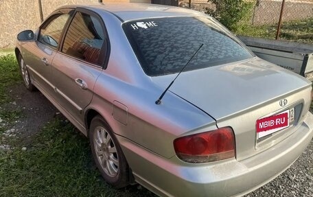 Hyundai Sonata IV рестайлинг, 2005 год, 260 000 рублей, 2 фотография
