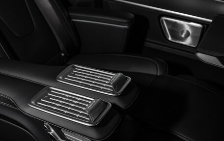 Mercedes-Benz V-Класс, 2026 год, 14 111 000 рублей, 27 фотография