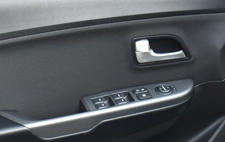 KIA Rio III рестайлинг, 2016 год, 1 299 000 рублей, 9 фотография