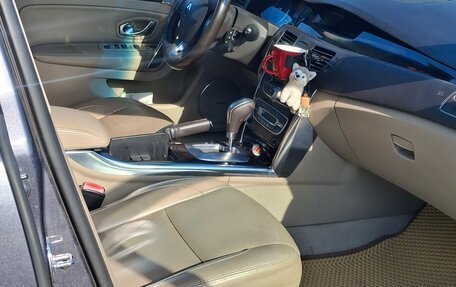 Renault Latitude I, 2011 год, 590 000 рублей, 2 фотография