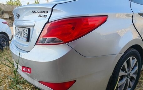 Hyundai Solaris II рестайлинг, 2015 год, 370 000 рублей, 16 фотография