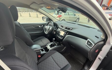 Nissan Qashqai, 2016 год, 1 600 000 рублей, 24 фотография