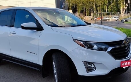 Chevrolet Equinox III, 2020 год, 2 200 000 рублей, 2 фотография