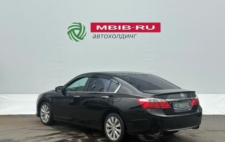 Honda Accord IX рестайлинг, 2013 год, 1 275 000 рублей, 7 фотография