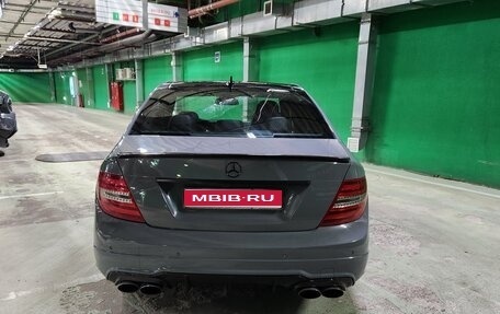 Mercedes-Benz C-Класс, 2012 год, 1 100 000 рублей, 1 фотография