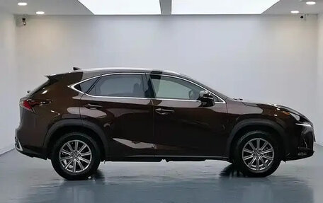 Lexus NX I, 2019 год, 2 063 000 рублей, 2 фотография