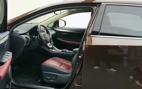 Lexus NX I, 2019 год, 2 063 000 рублей, 6 фотография