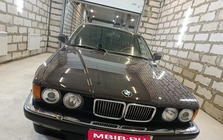 BMW 7 серия, 1990 год, 2 500 000 рублей, 11 фотография