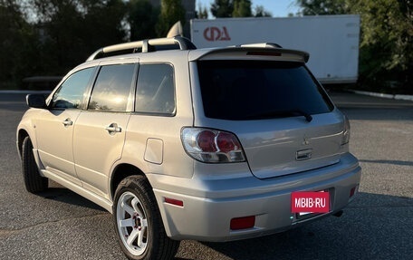Mitsubishi Outlander III рестайлинг 3, 2003 год, 750 000 рублей, 3 фотография