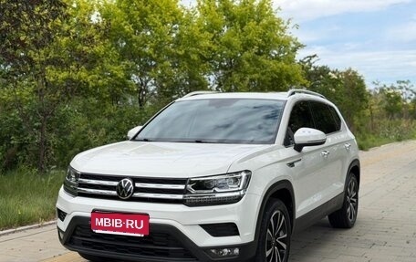 Volkswagen Tharu, 2023 год, 1 698 029 рублей, 2 фотография