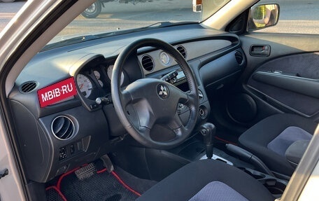 Mitsubishi Outlander III рестайлинг 3, 2003 год, 750 000 рублей, 11 фотография