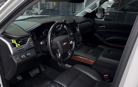 Chevrolet Tahoe IV, 2018 год, 3 900 000 рублей, 5 фотография
